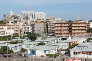 共同通信による沖縄県の市町村に対する調査